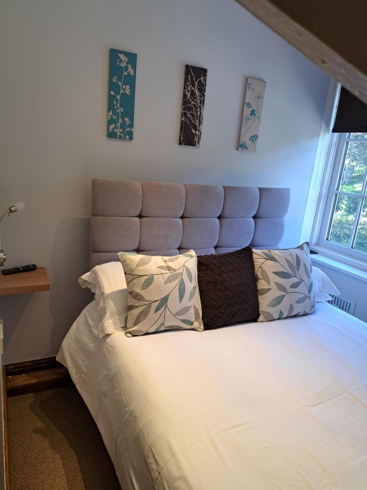 Rylstone Mere Guest house 3*