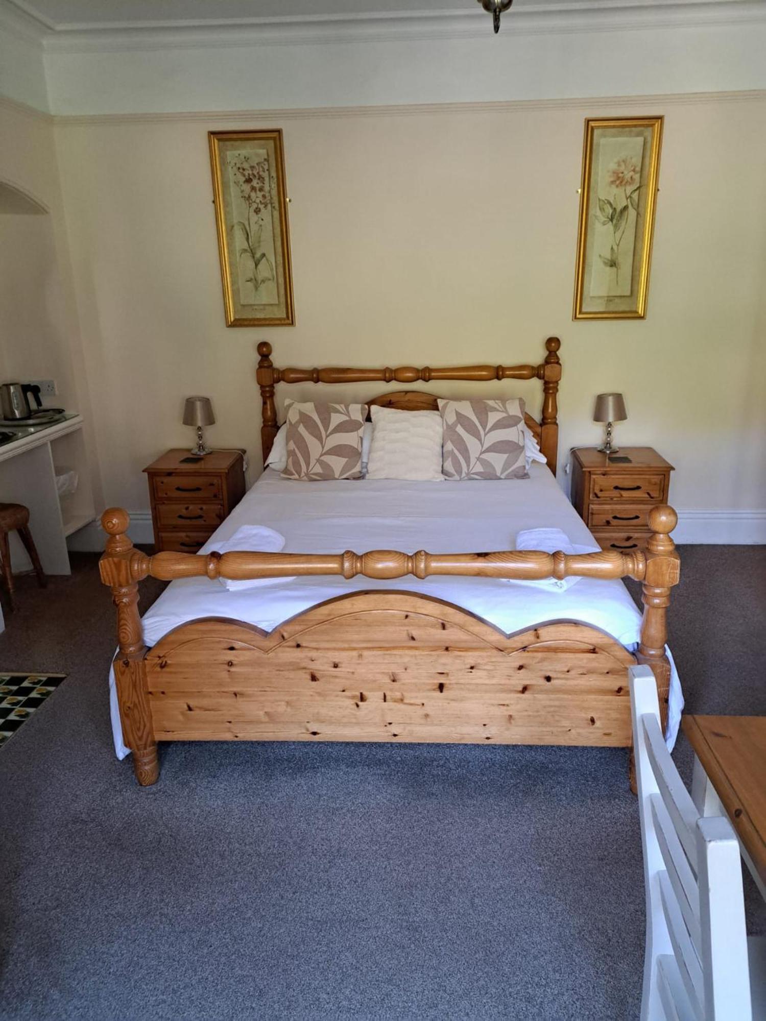 Rylstone Mere Guest house Whitby