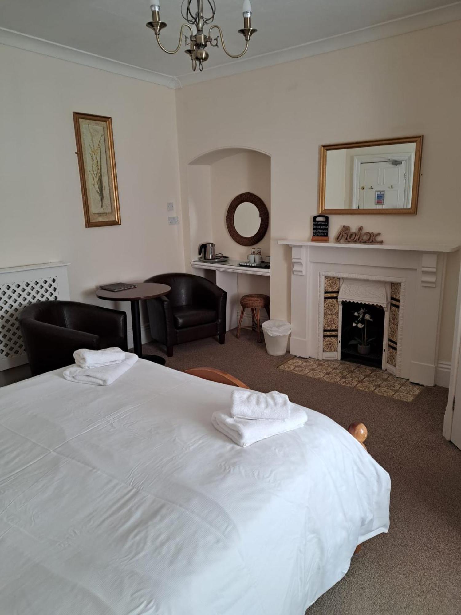 Guest house Rylstone Mere