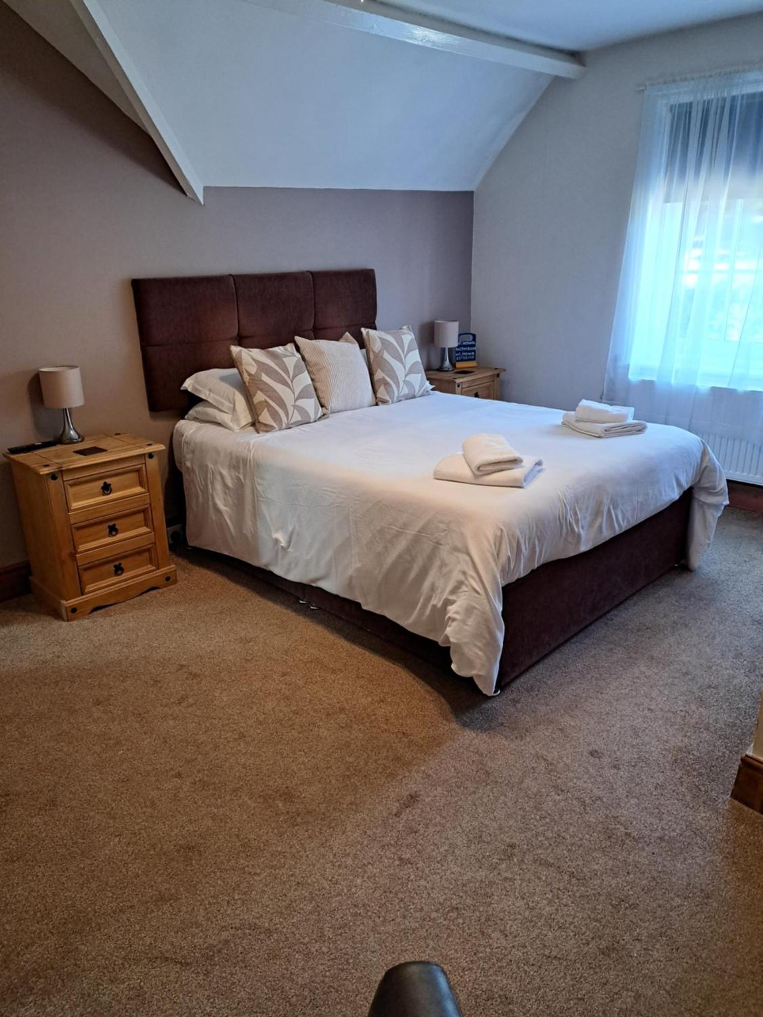 Rylstone Mere Guest house 3*
