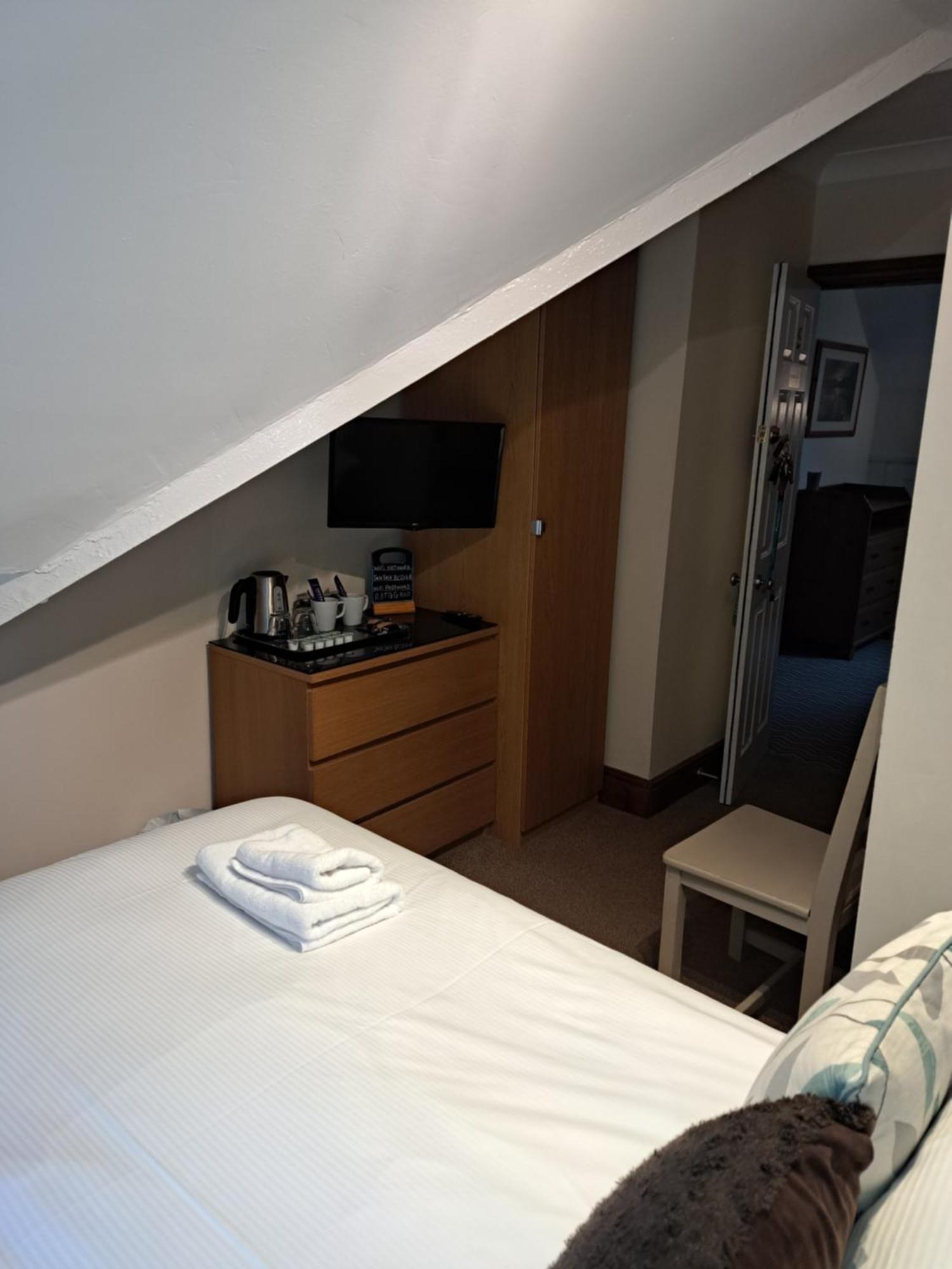 Rylstone Mere Guest house Whitby