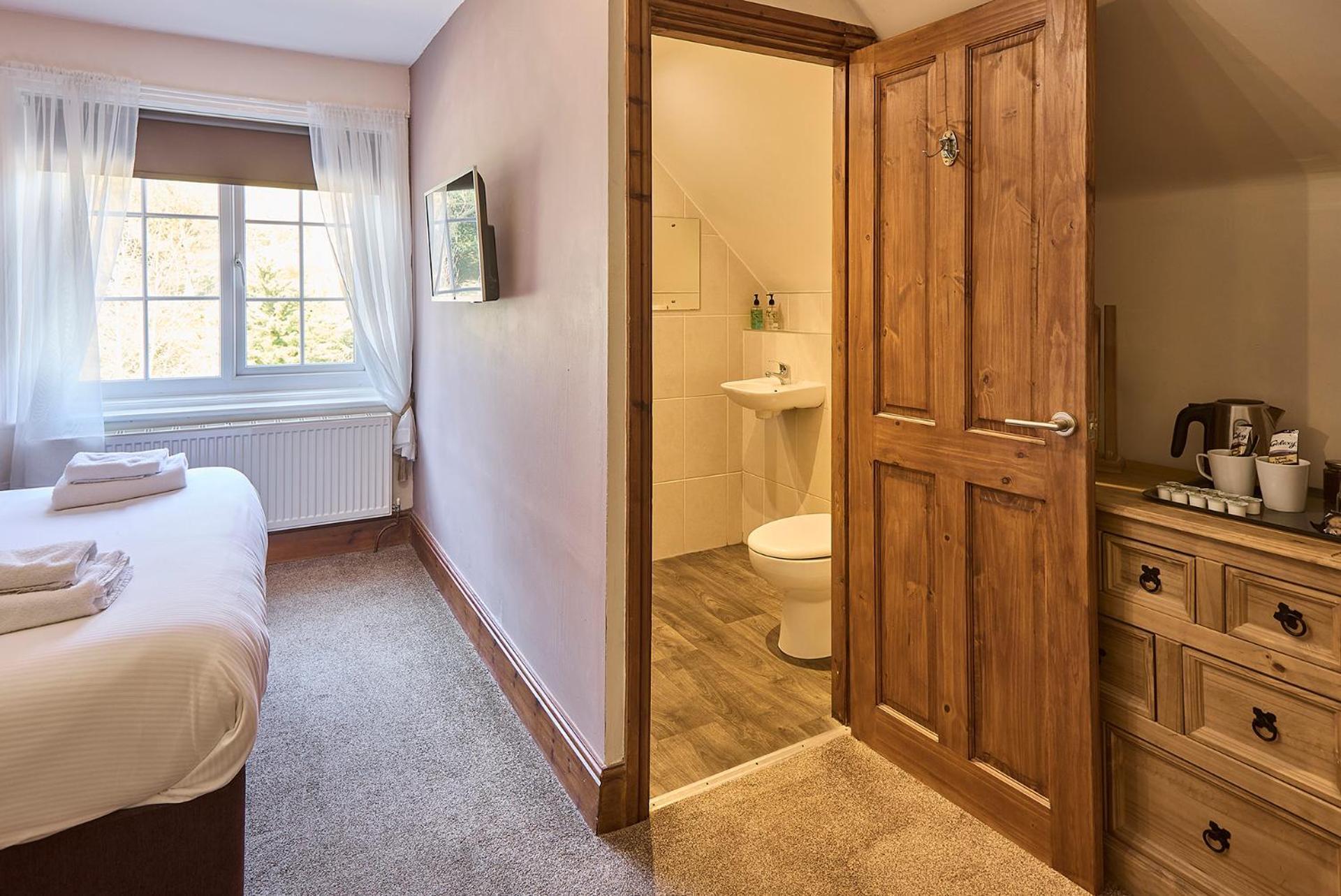 Rylstone Mere 3* Whitby