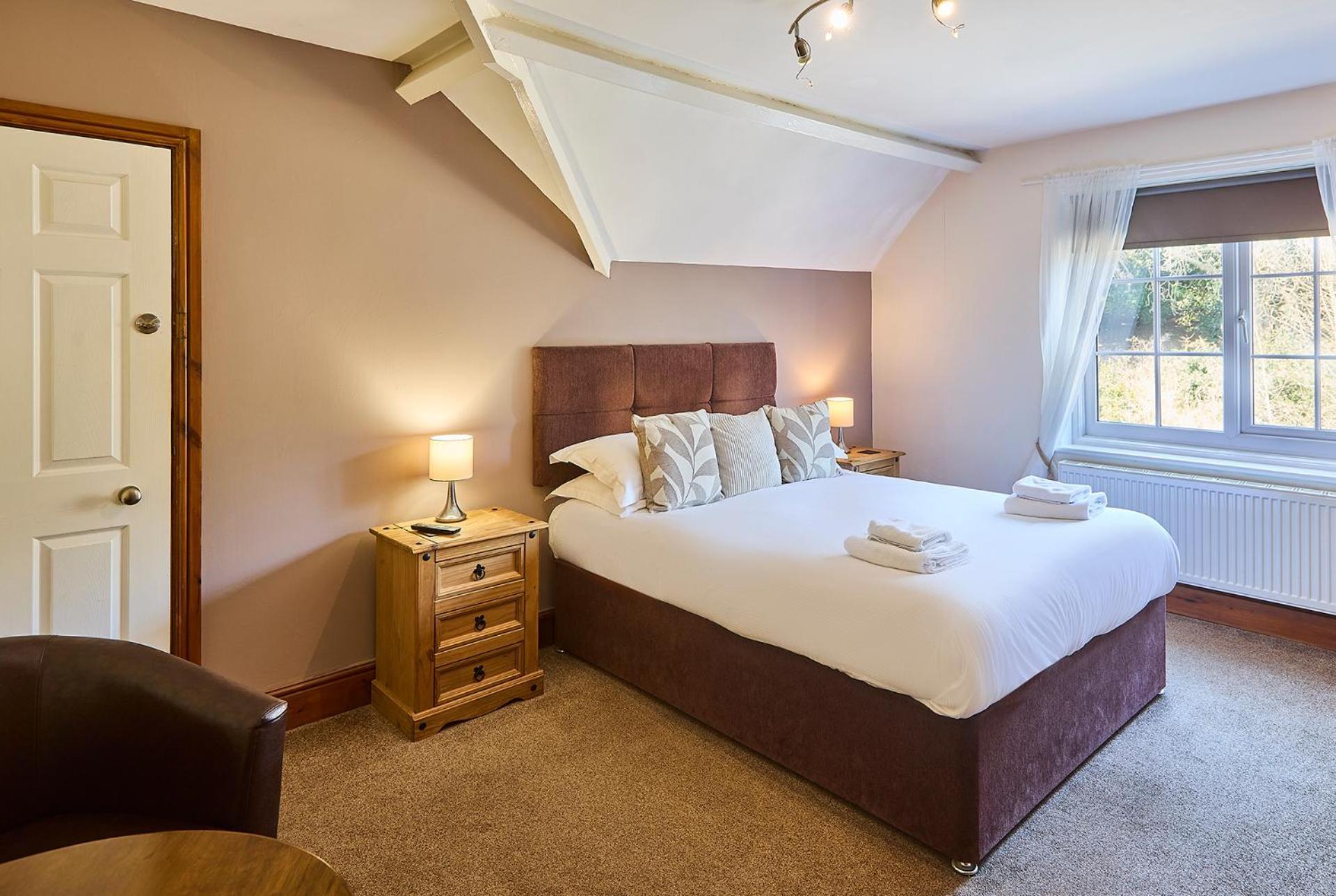 Rylstone Mere Guest house 3*