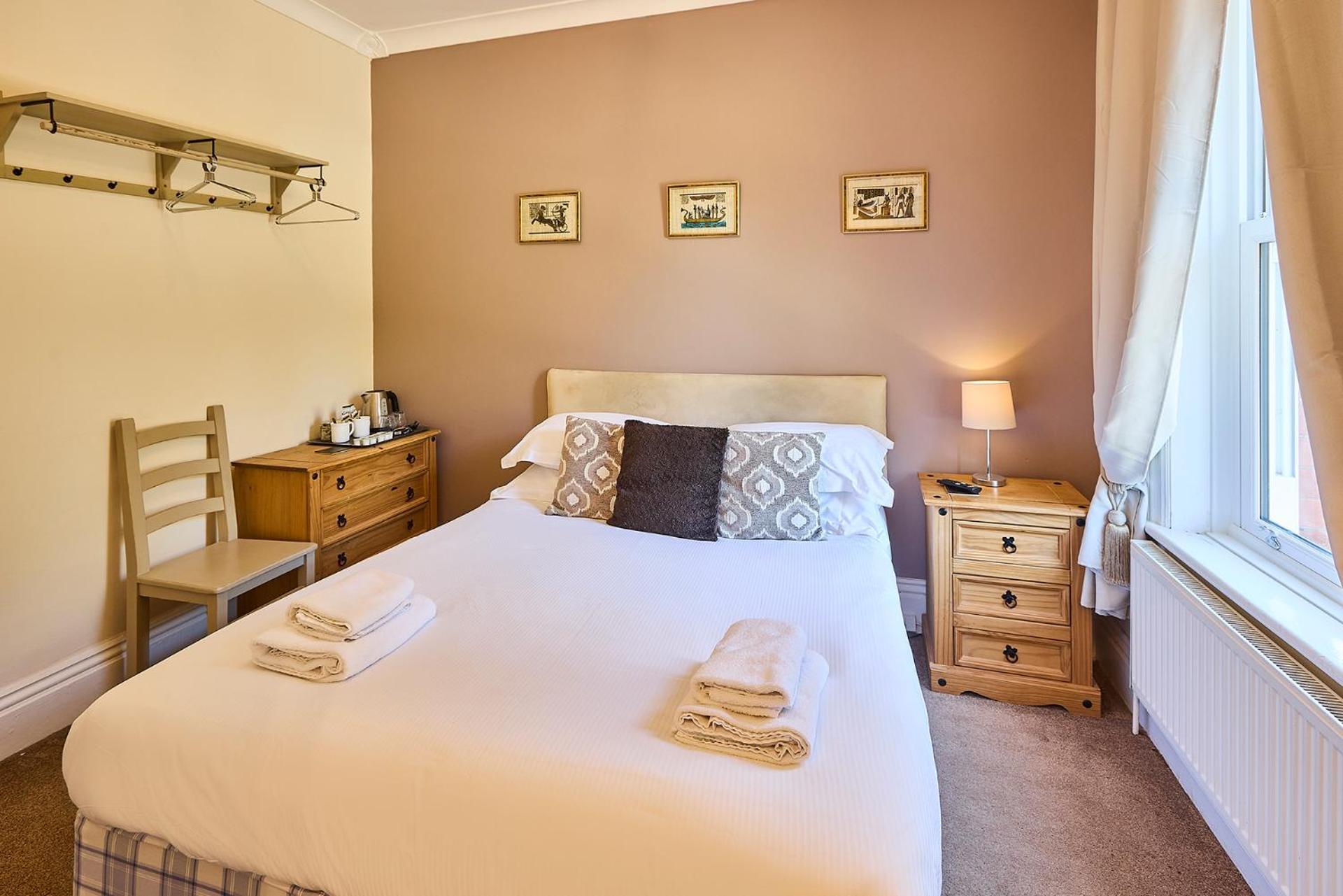 Rylstone Mere 3*